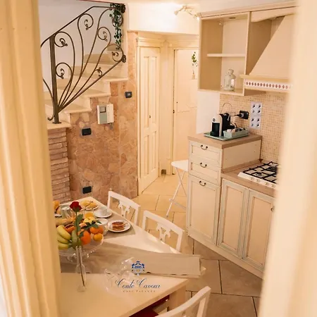 Conte Cavour - ラテルツァ