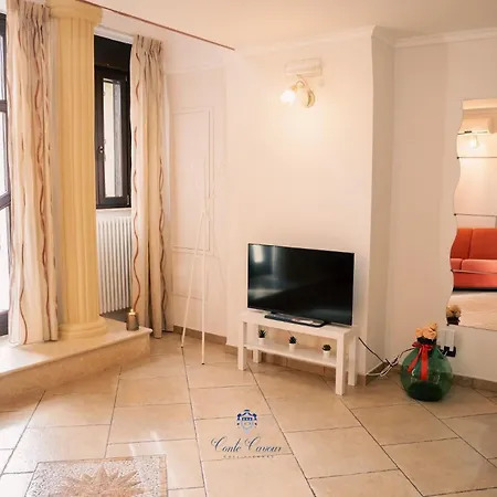 Conte Cavour - Semesterbostad